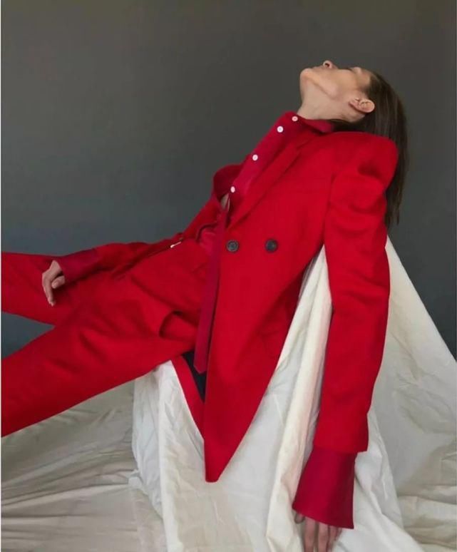 2021秋冬最流行的色彩搭配