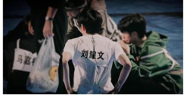 時(shí)代少年團(tuán)TMEA盛典彩排照