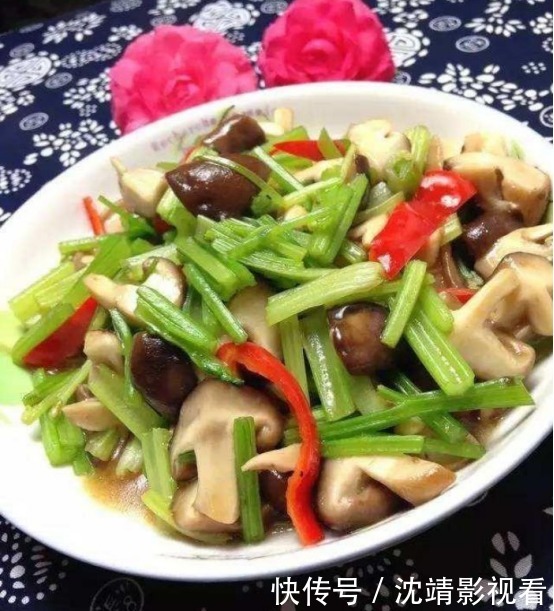 家常菜|一家三口的晚餐,虽然是一些家常菜,但好吃又健康,家人吃的开心