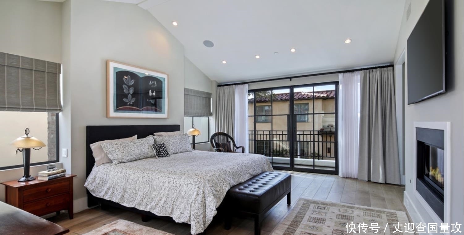 栅栏|以后真想住这种别墅,房子和庭院休闲又漂亮,一回到家都不想出门