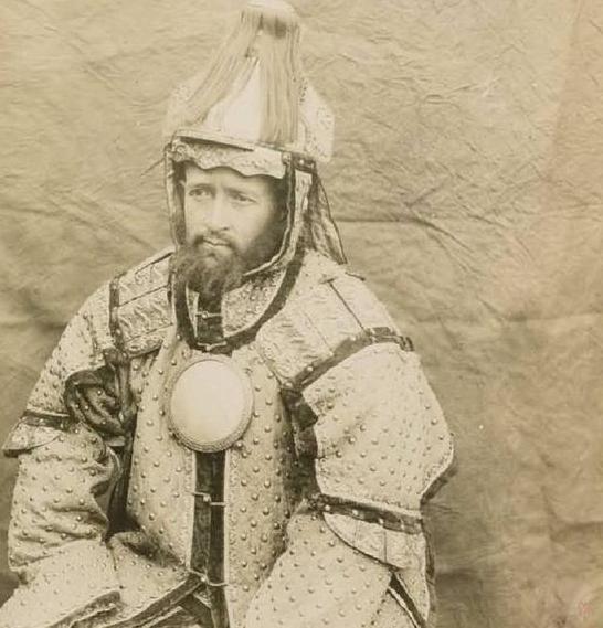 真容|蒙古汗王真容曝光,古时将军就长这样一组清末老照片见证玄机