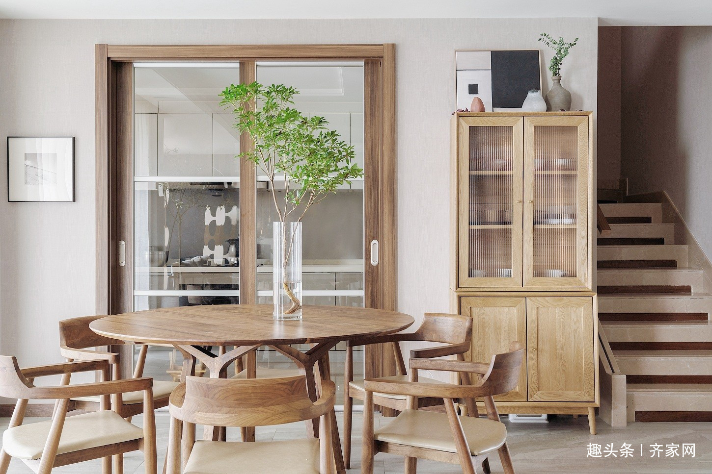 古一今|230平日式原木风,考虑业主体寒和小资情调,营造安稳舒适氛围