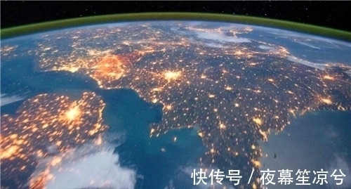 月球@长城真的能从太空当中看到吗?别再被小说骗了,杨利伟说出了答案