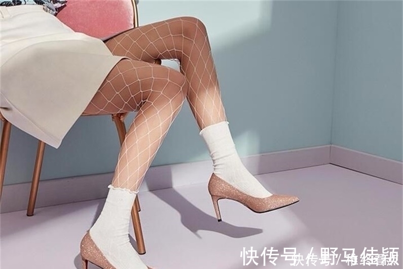 尖头|高跟鞋穿出高贵华丽的韵味，尖头细跟演绎女性的独特风采