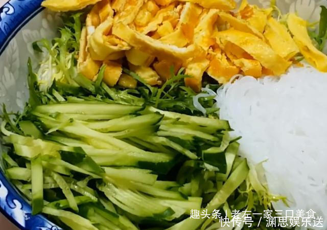 解馋|苦菊简单好吃做法,我家一周吃3次,营养又解馋,多吃也不怕胖