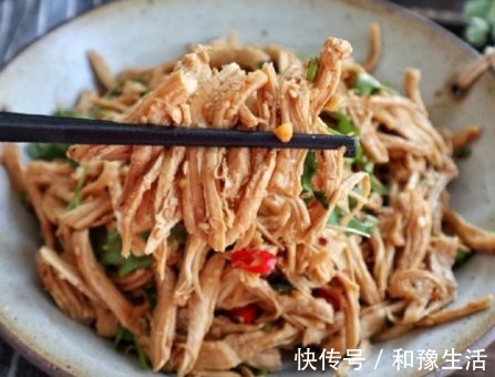 搅拌均匀|天热，吃牛羊肉都不如多吃它，五分钟简单拌一拌，营养开胃又下饭