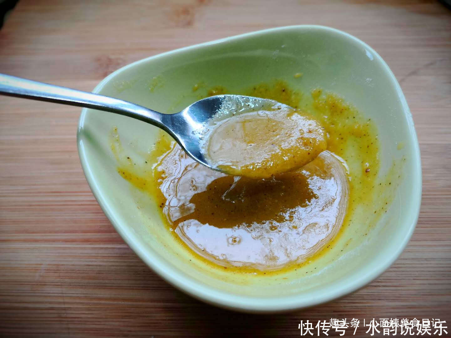 面食|早餐饼又出新吃法了,外面花钱买不到,香软好吃有层次,凉了不硬