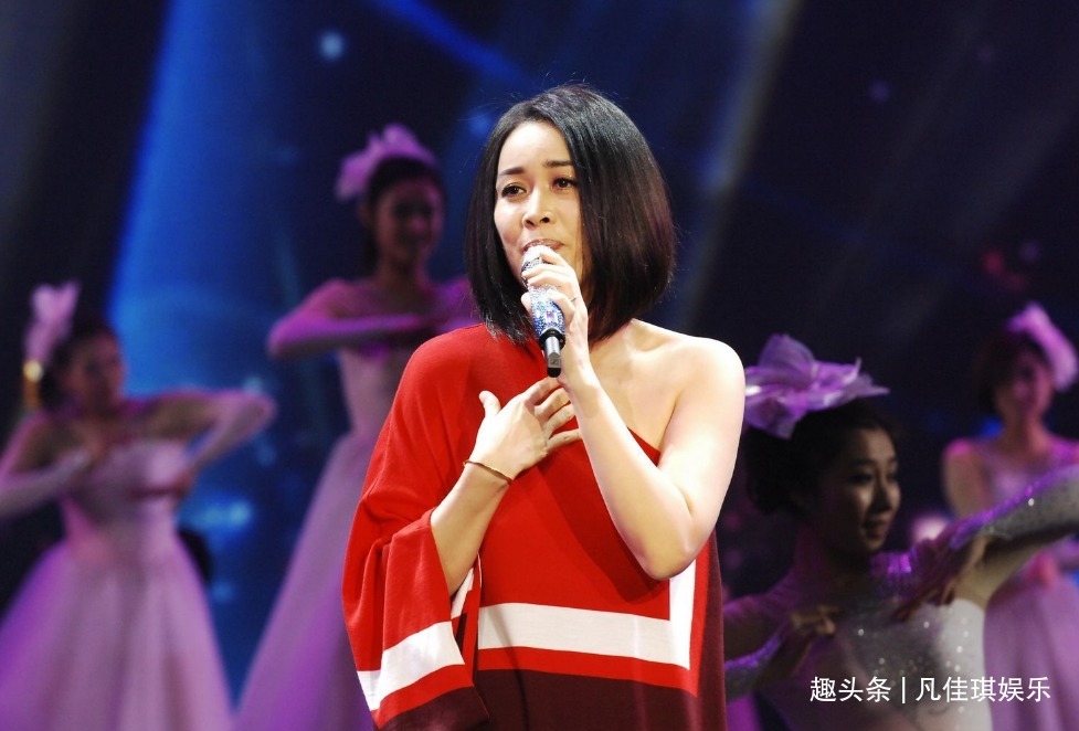 真性情|张艺兴替杨紫报一掌之仇，高情商回绝那英，这对cp隔空互动太甜了