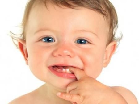 口腔|宝宝总是流口水怎么办？教你4招训练宝宝的口腔控制能力！