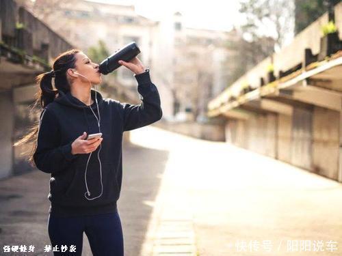 无意识|有些人明明没有减肥，忽然就变瘦了，原来这四件事帮你无意识减肥