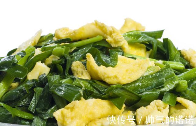 稳定血压|28岁小伙,高血压离世!提醒大家血压高,这2种蔬菜要少碰