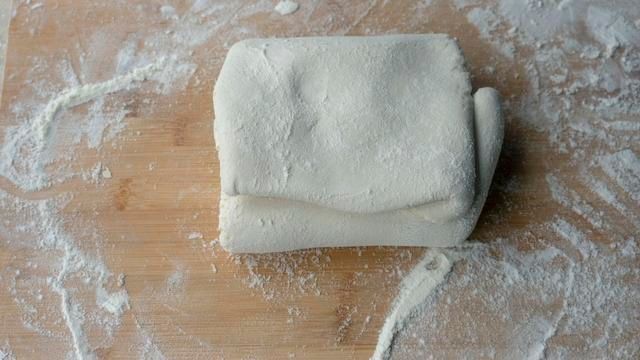 馒头又出新做法,不放一粒酵母,也不用二次醒发,一大锅不够吃的