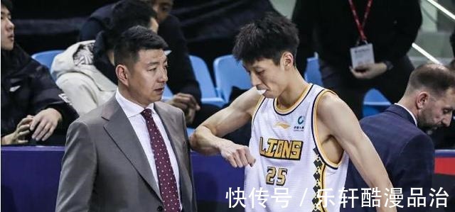 广东男篮|赵岩昊的牙,被打掉两颗,广东男篮两场比赛,伤了6名国家队队员