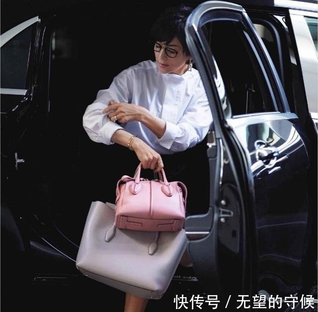 潮人 四十岁的女人别乱穿,跟着这些潮人学穿搭,不掉档次又赚回头率!