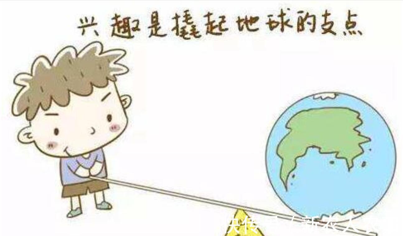 爷爷|重庆爷孙三人组团钓鱼,萌娃起竿就是一条鱼,网友:爸爸情何以堪