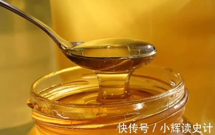 血糖水平|南瓜是糖尿病的“发物”?医生:若想血糖平稳,3种素食要远离