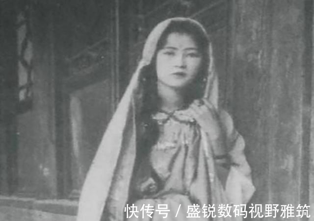 田汉|闻一多田汉为她痴迷,徐志摩给她捧过痰盂,一生爱美,晚年却被剃头