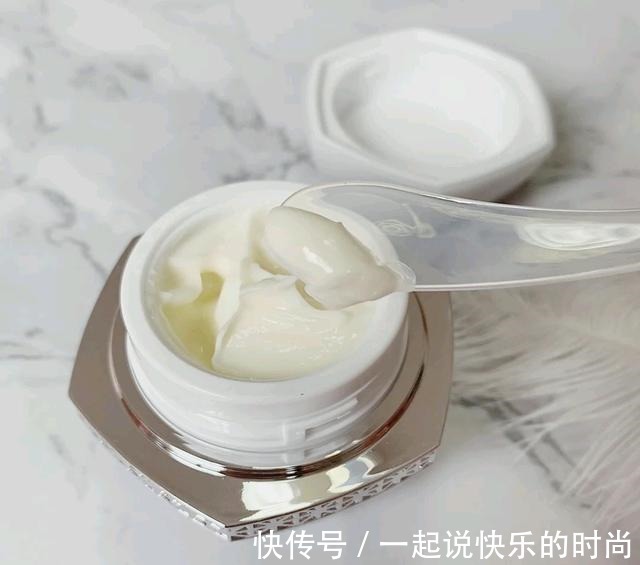 成分 分享几款好用的面霜,美白还保湿,你用过哪个呢!