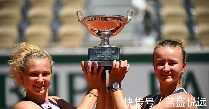 法网|女单世界前十更新两法网冠军历史新高!
