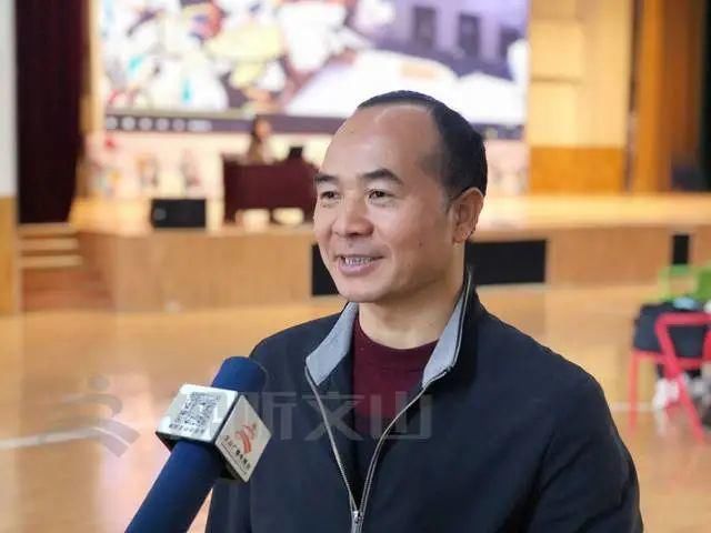 比武|200多名幼师为了娃娃聚在一起“比武”