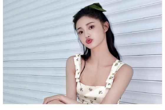 舞台|周洁琼发文告别《爆裂舞台》,表演两次惨遭淘汰,表演使人失望