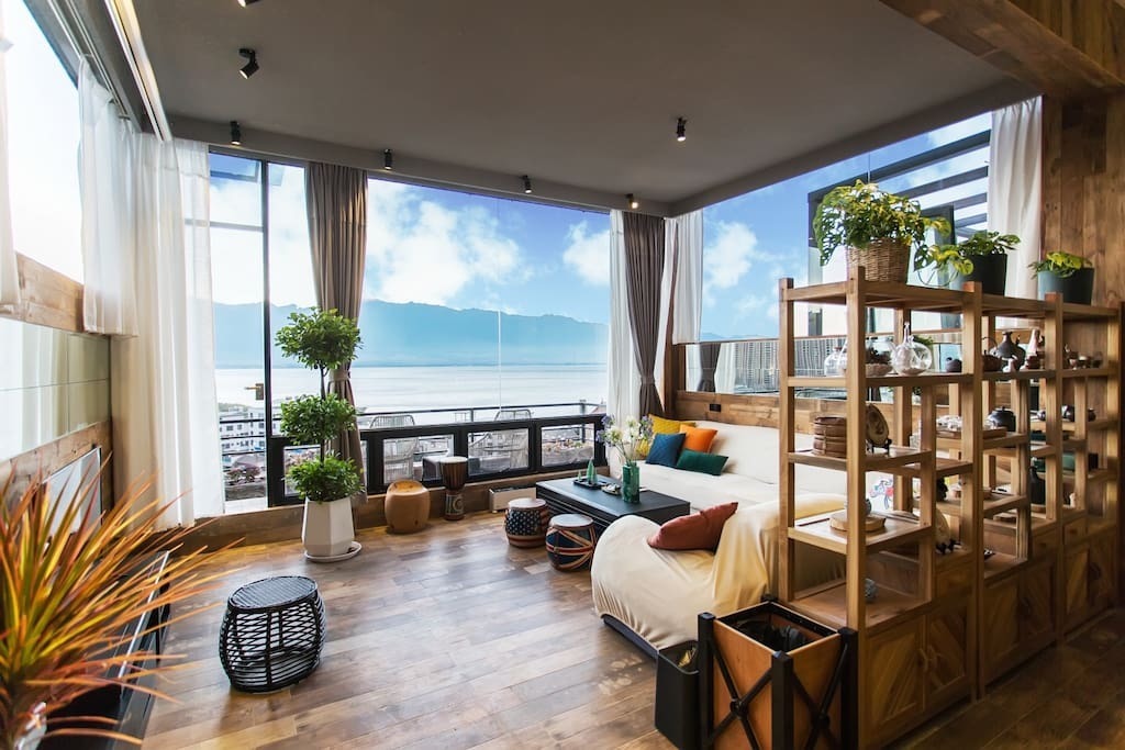 一周|躺在床上就能看到户外美景, 值得住一周