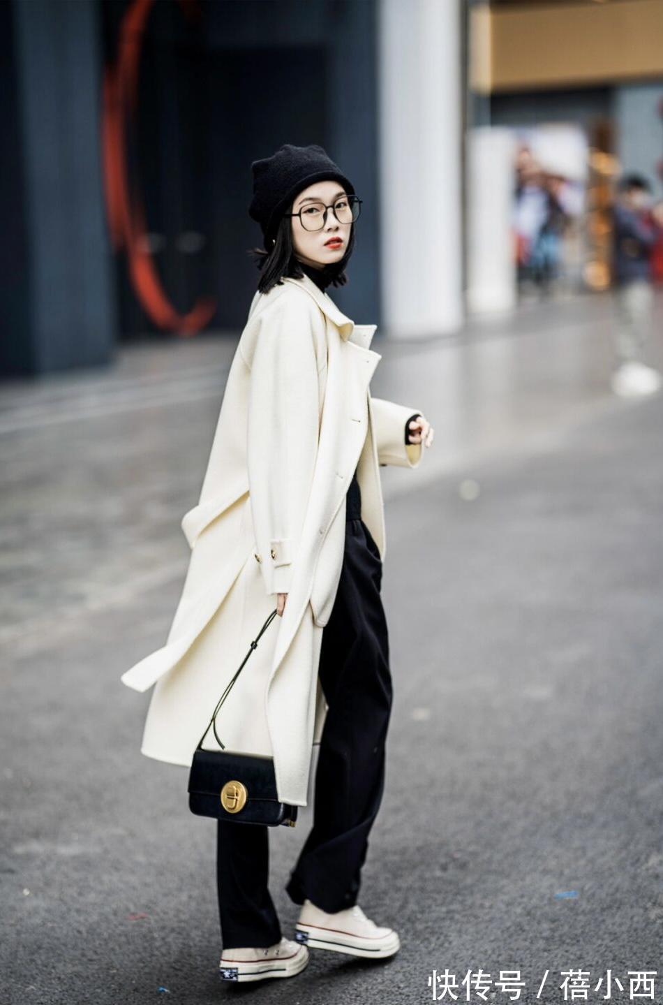 博主|有品味的女人,衣橱里一定有这4件大衣,搭配裤子、半身裙很优雅