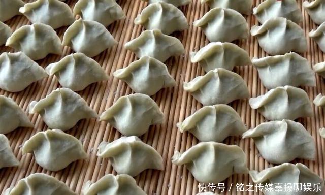 食用油|夏天,用这菜包饺子最香,9毛钱1斤,比韭菜茴香鲜,比肉饺子好吃