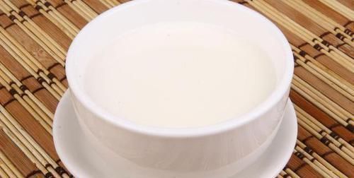 一家三口因“吃雞蛋”住進(jìn)了醫(yī)院，醫(yī)生：為什么還有人“這樣”吃