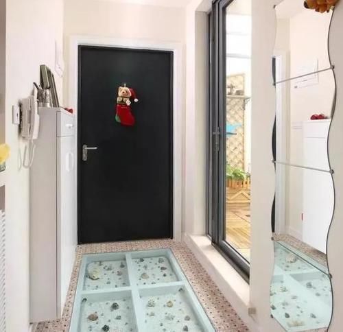 小区|不顾家人反对买下小区顶楼，亲戚：第一次见这样的玄关，太美了！