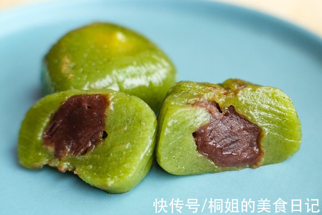 豆沙馅不用买，在家就能做，步骤简单一次成功，清甜细腻香喷喷