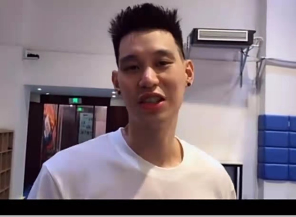 商业活动|CBA开赛在即，林书豪参加商业活动仍未归队，网友质疑敬业精神