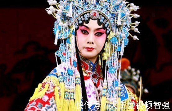 李胜素@梅派传人李胜素我永远成不了梅兰芳,只能尽力成为最好的李胜素