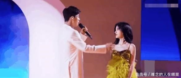 手抖 创4舞台堪称偶像剧,鞠婧祎一个动作,让吴宇恒激动到手抖