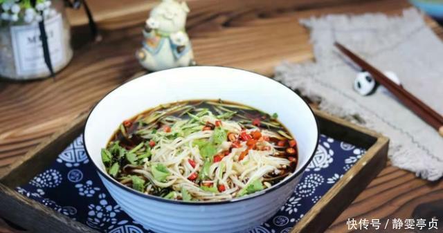 这些食物是女性“催老剂”！吃得越多衰老得越快，再喜欢也要住嘴！