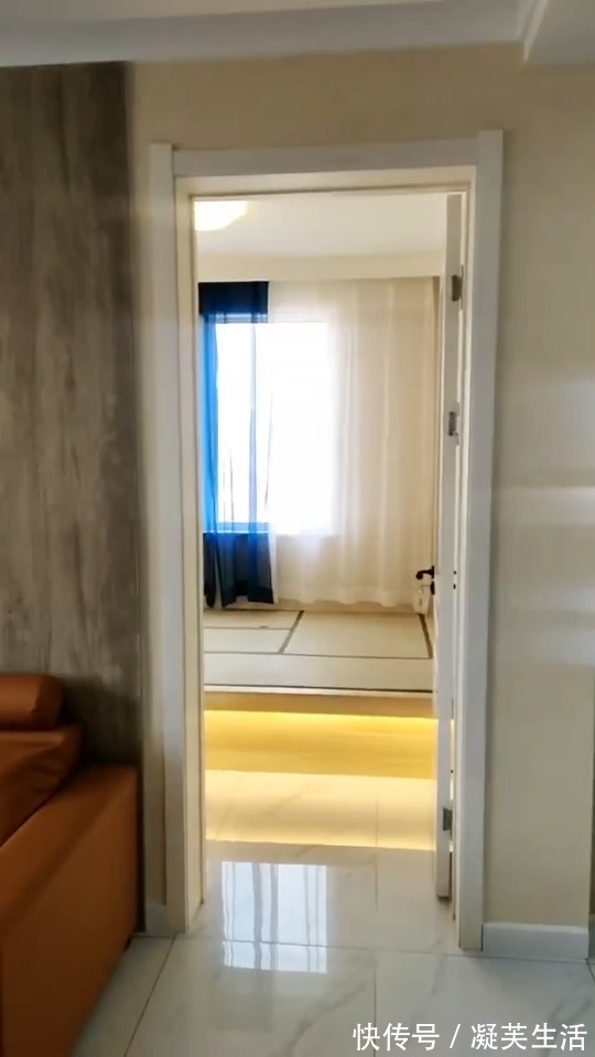 简约|小弟的新家装修真好看,现代流行的简约黑白灰风格,设计很前卫