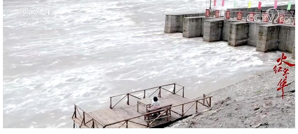 陸汀蘭|火紅年華：汀蘭與光復(fù)下線了？太突然了！沒有一點(diǎn)征兆，孩子咋辦