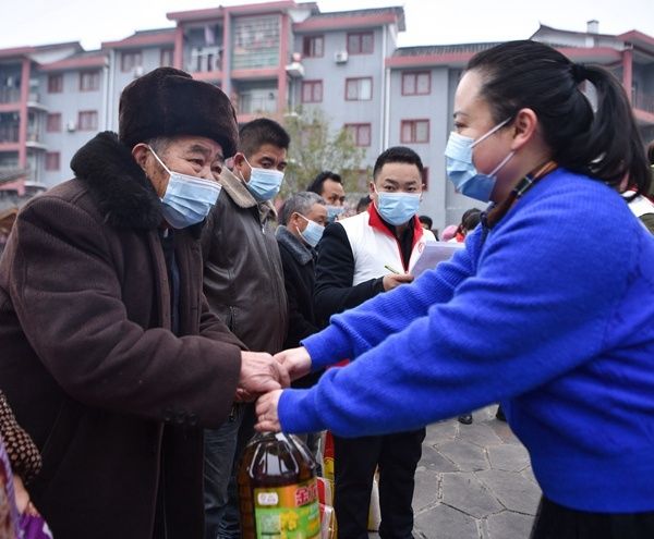 志愿|贵州松桃：多形式志愿服务活动为大美苗乡增辉添彩