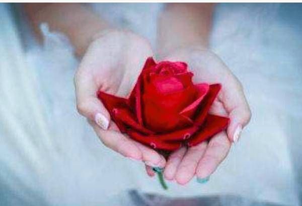 月经周期|月经周期25天和35天哪个好,月经提前或推后会影响绝经年龄吗