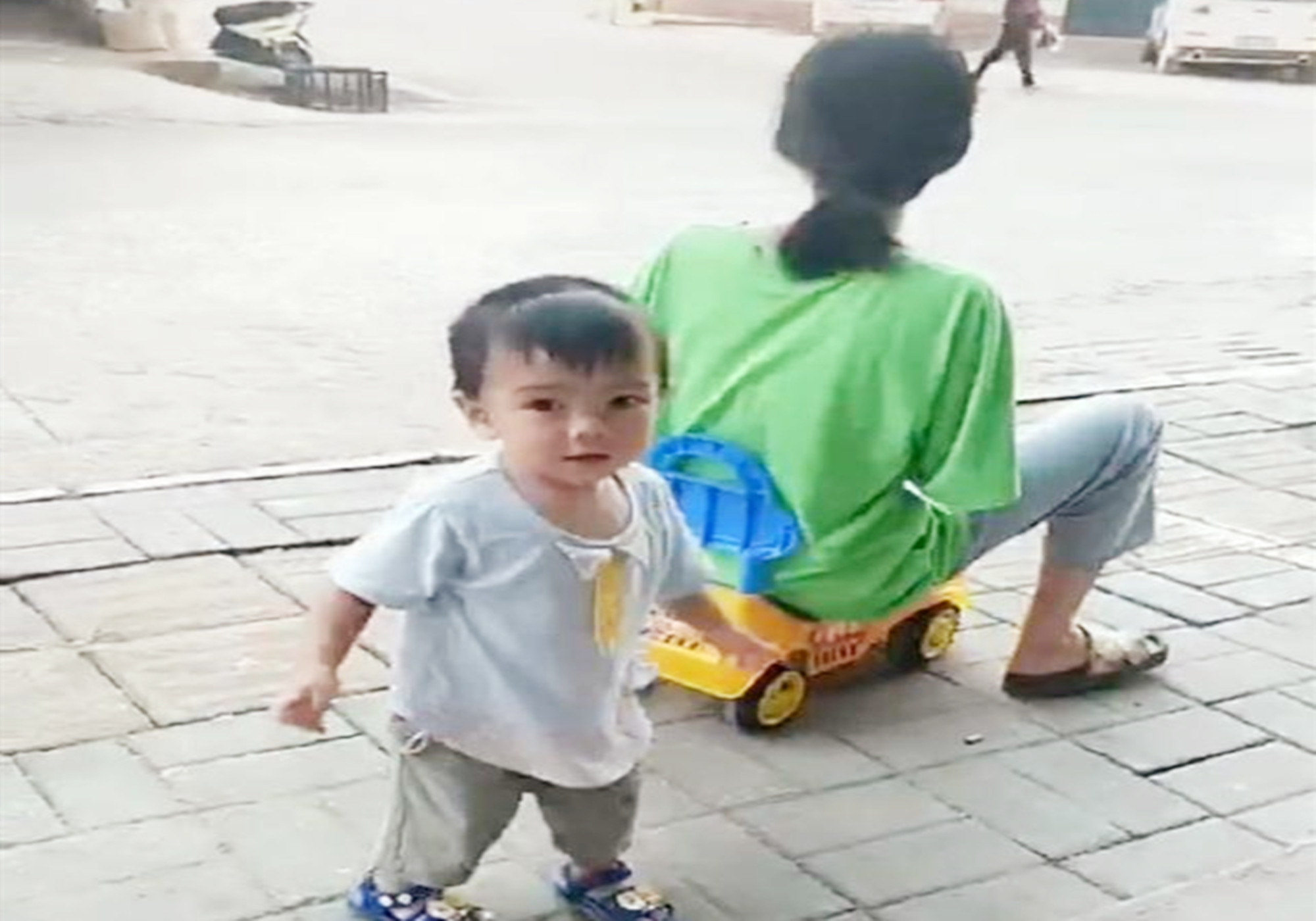 宝妈|为啥大部分孩子喜欢小姨看这三张图就知晓,宝宝痛苦并快乐着