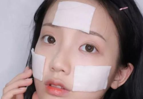 有黑头、长痘痘怎么办?挤掉是下下策,这个方法不疼还省钱