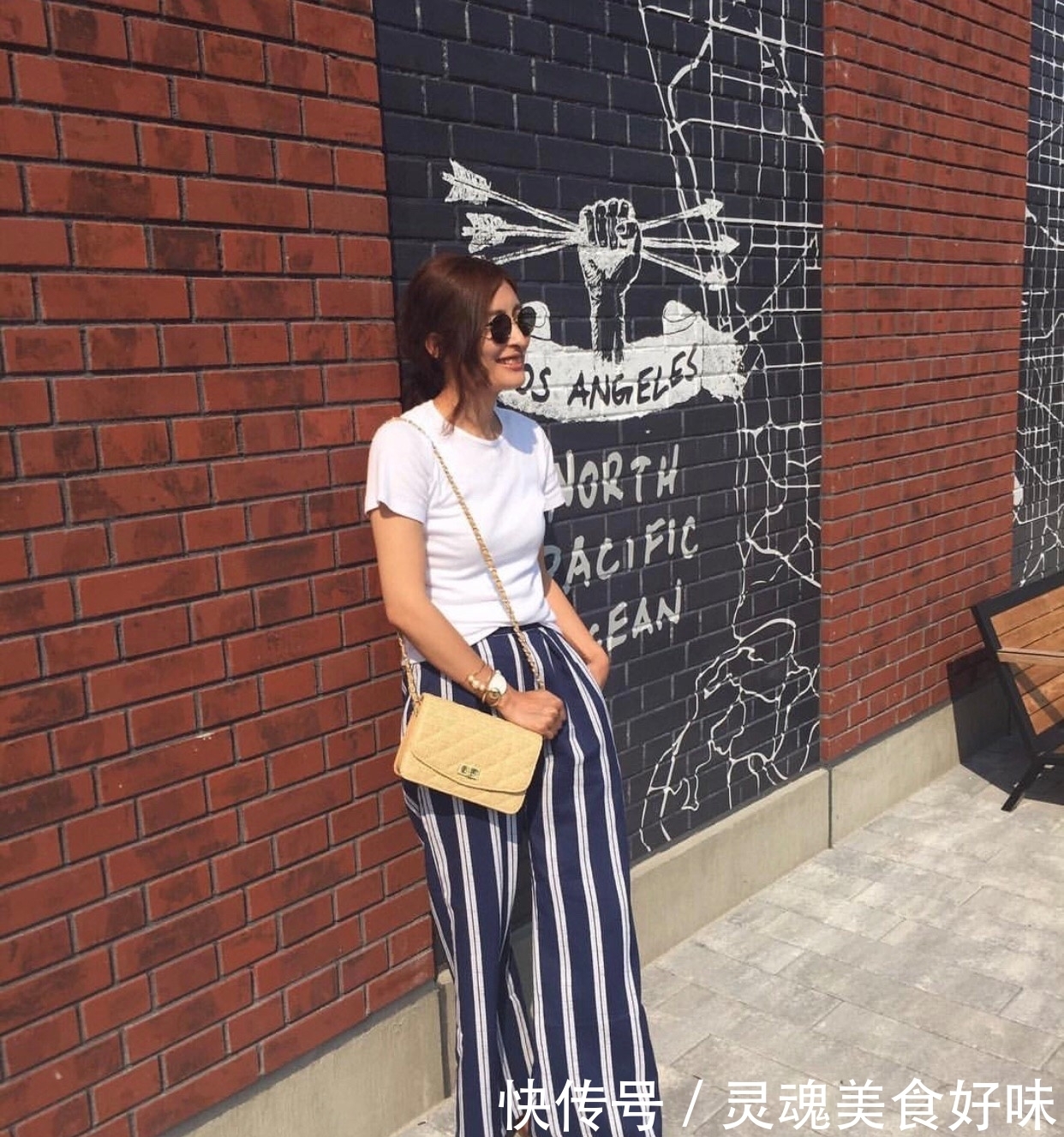 开春时髦精都在穿什么裤子？18套精致时髦搭配告诉你！