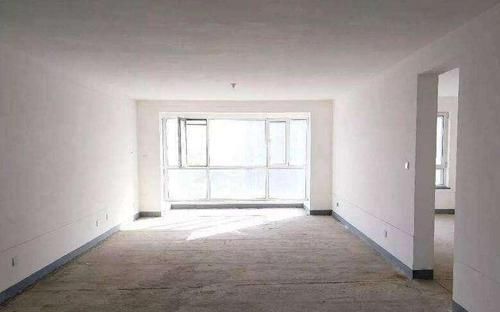 房子|买房选毛坯房还是精装房更划算一听师傅的话，我就后悔没早察觉