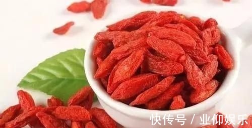 食物|''奔五''的女人别太节俭,7种食物应多吃,或可预防雌激素减少