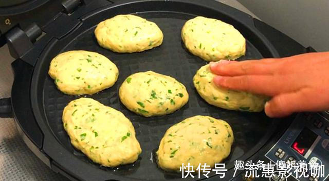 家里有面粉的一定要学着做,上锅一蒸香软可口,出锅孩子们抢着吃