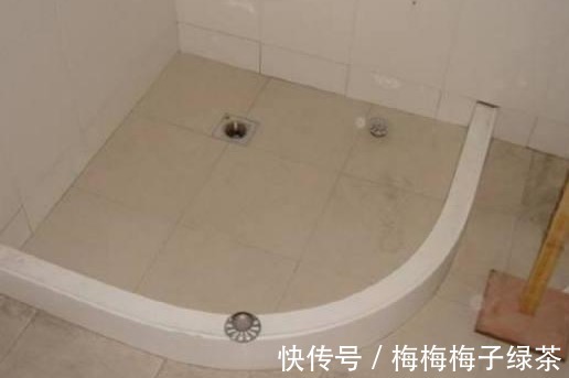 回家|卫生间万万别装淋浴房了，越来越多人回家这样做，至少省一半钱