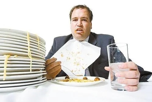 糖尿病人常吃2种食物,别做2件事,血糖稳在5.7