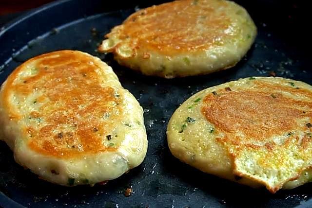 做法|教你懒人早餐做法,几分钟搞定,喷香柔软,简单快速营养美味