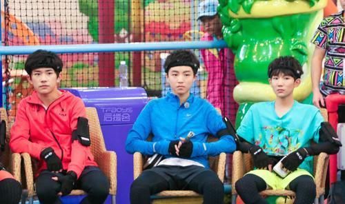 “被停播”的几档综艺,高能少年团上榜,最后一个因明星太多被停