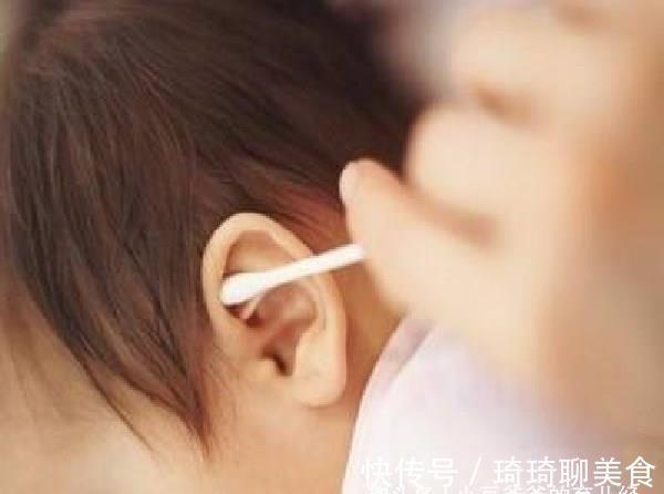 宝妈|6岁女儿身上有异味,医生取出“异物”并怒斥道:妈妈太无知